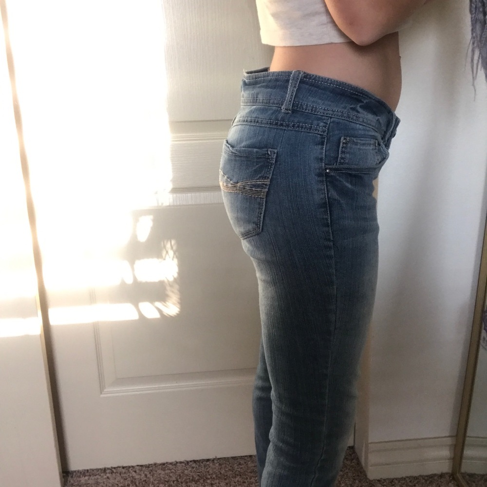 Capris - Picture 2 of 3